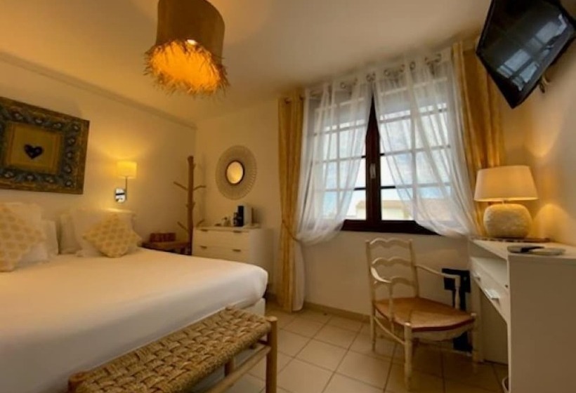 اتاق استاندارد, Le Neptune En Camargue