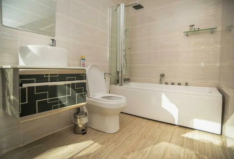 اتاق لوکس با تخت بزرگ, Peaconwood Boutique Villa