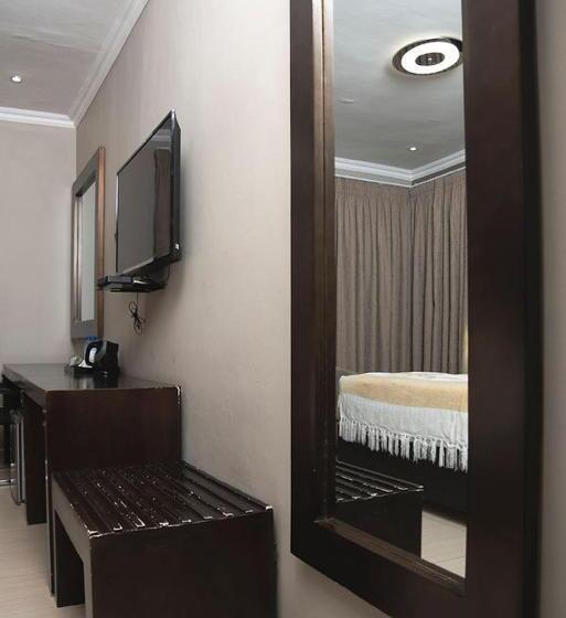 سوییت, Peaconwood Boutique Villa