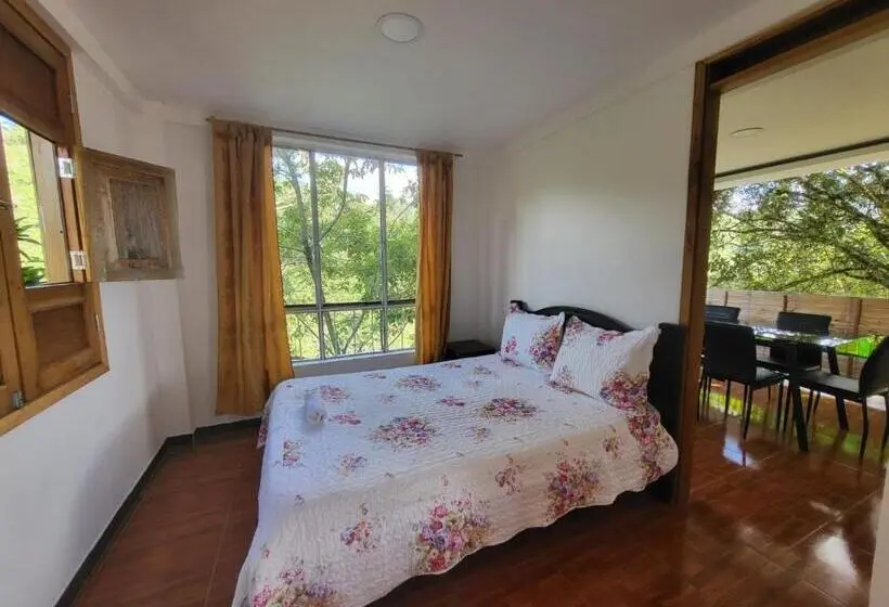 スタンダード4人部屋, Eco Hotel El Columpio