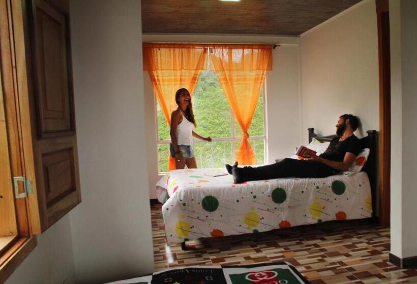 ファミリールーム, Eco Hotel El Columpio