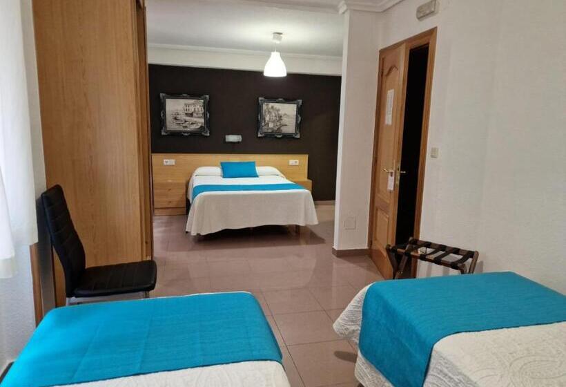 Четырехместный Номер Стандарт, Hostería Vistapark