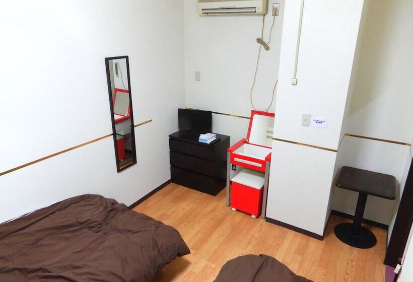 اتاق استاندارد با سرویس بهداشتی مشترک, Space Ajito