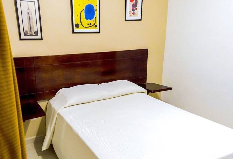 اتاق اکونومی, Casa Real