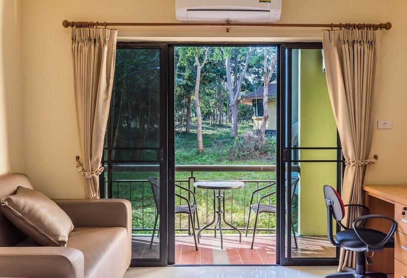 디럭스 룸, Chiangrai Lake Hill