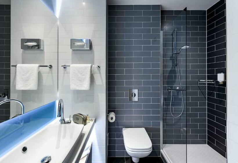 スタンダードルーム, Holiday Inn Express   Regensburg, An Ihg