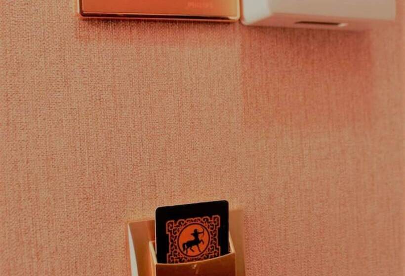 Camera Deluxe Singola, Kentavr