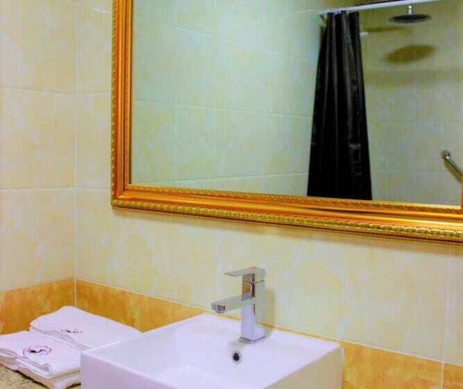 Camera Deluxe, Kentavr