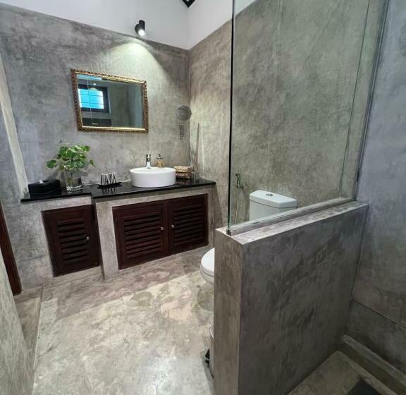 ファミリールーム, Rosyth Estate House