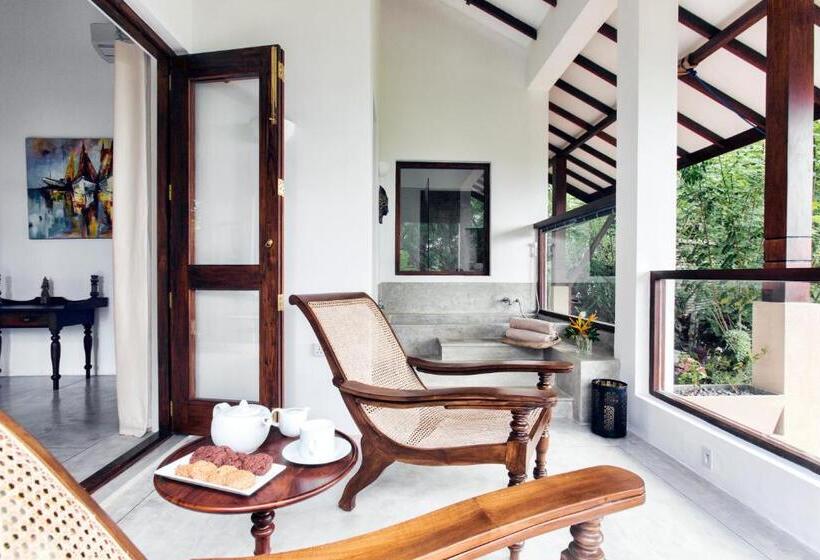 バルコニー付スイート, Rosyth Estate House