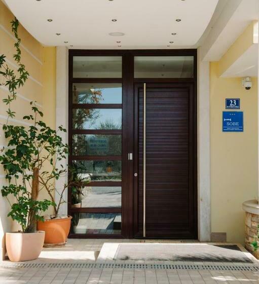 استودیو خانوادگی, Villa Panorama