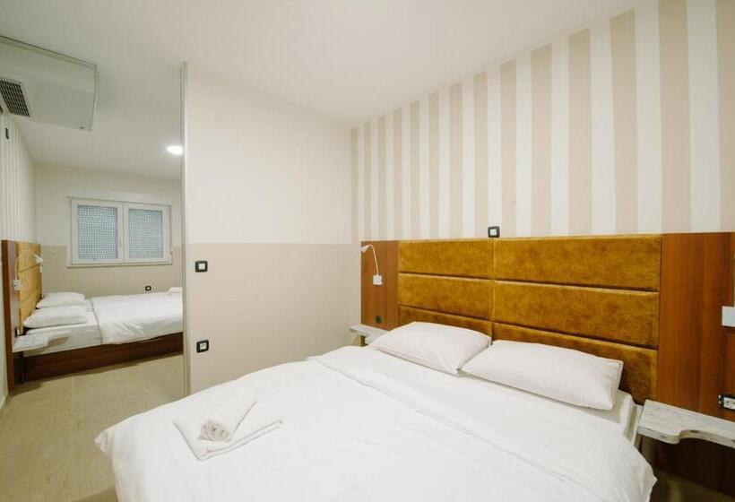 استودیو خانوادگی, Villa Panorama