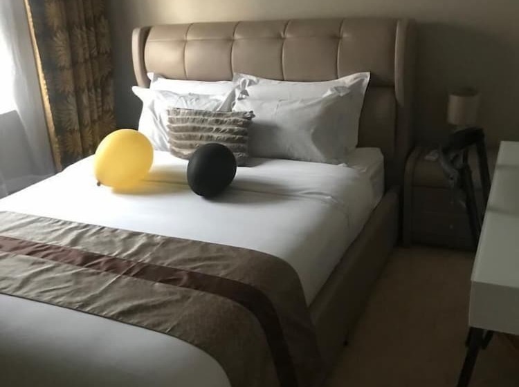 اتاق استاندارد, Luxlusive Guest House