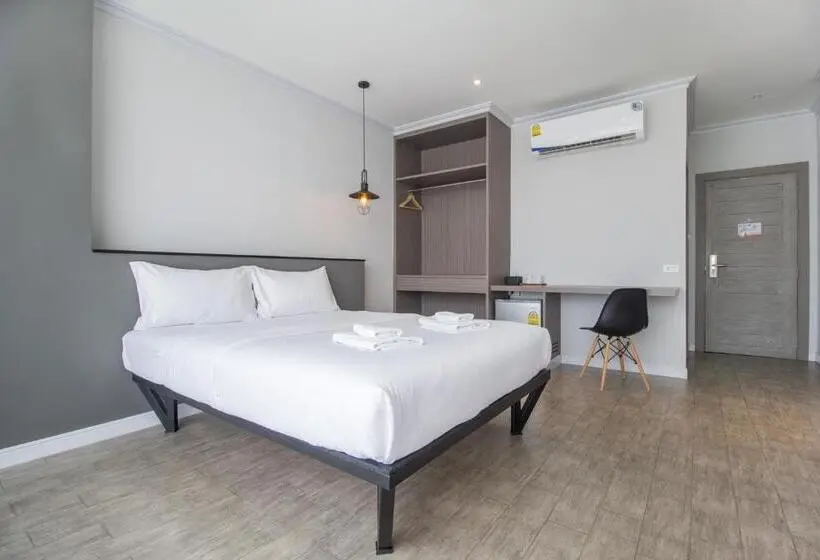 Standard Szoba, เดอะคอร์เนอร์ The Corner