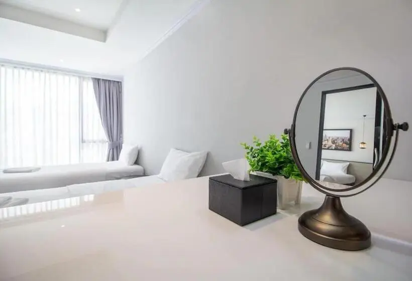 Családi Suite, เดอะคอร์เนอร์ The Corner