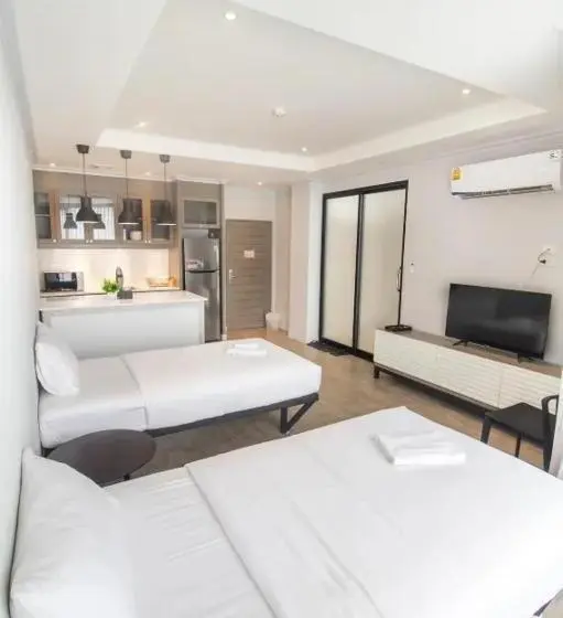 Családi Suite, เดอะคอร์เนอร์ The Corner