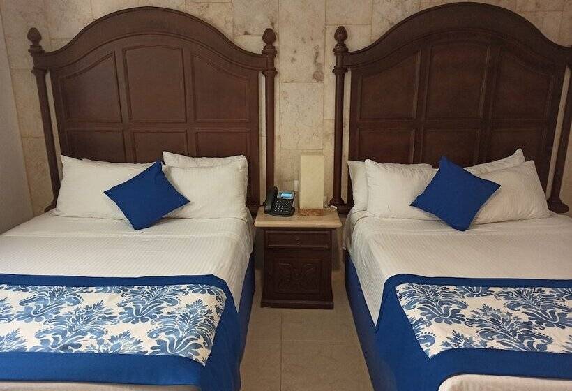 带2个双人床的标准工作室, Catedral Valladolid Yucatan