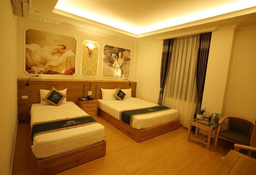 3-Bett-Standardzimmer, Melissa