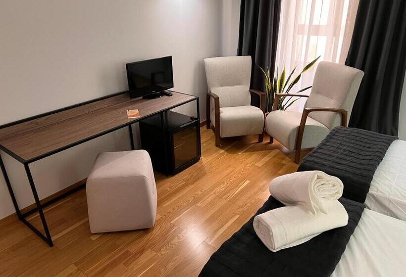 标准间, Palacio Barón De Andilla