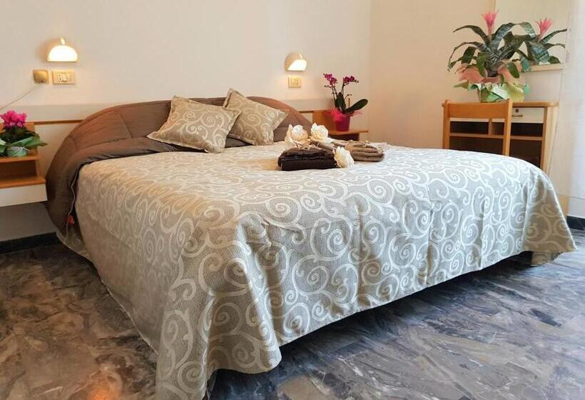 اتاق استاندارد با بالکن, Romantica