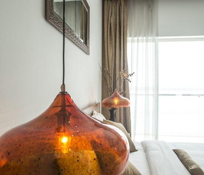 Suite, Kent Baywatch Suites