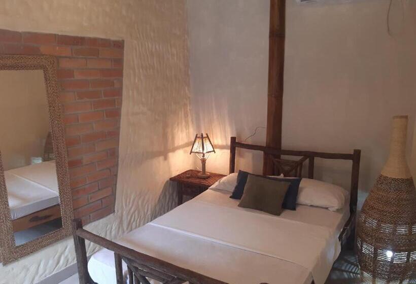 Номер Deluxe, Weekendhostal