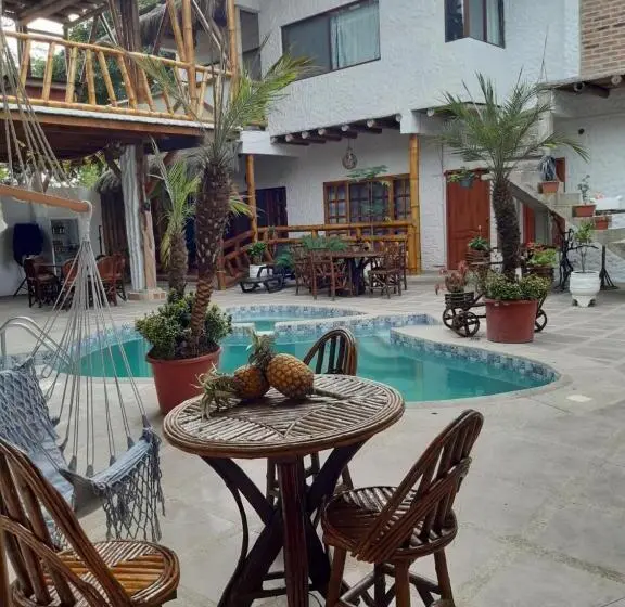 اتاق خانوادگی, Weekendhostal