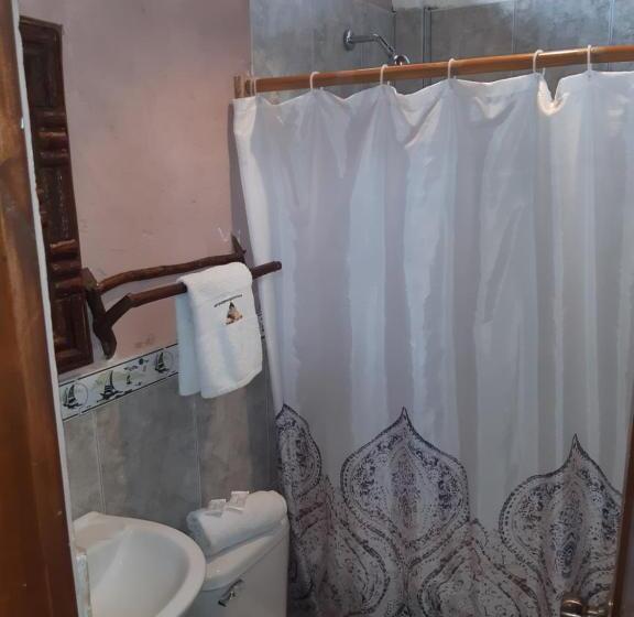 اتاق خانوادگی, Weekendhostal