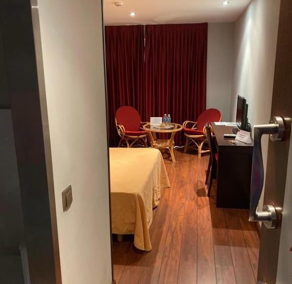 スーペリアールーム, Hostal Royal Almorox
