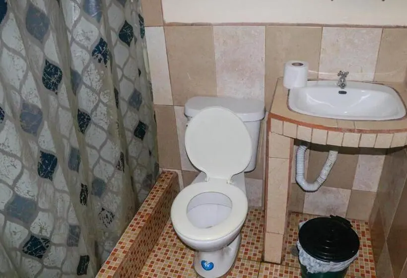 اتاق استاندارد چهار تخته, Real Amazónico