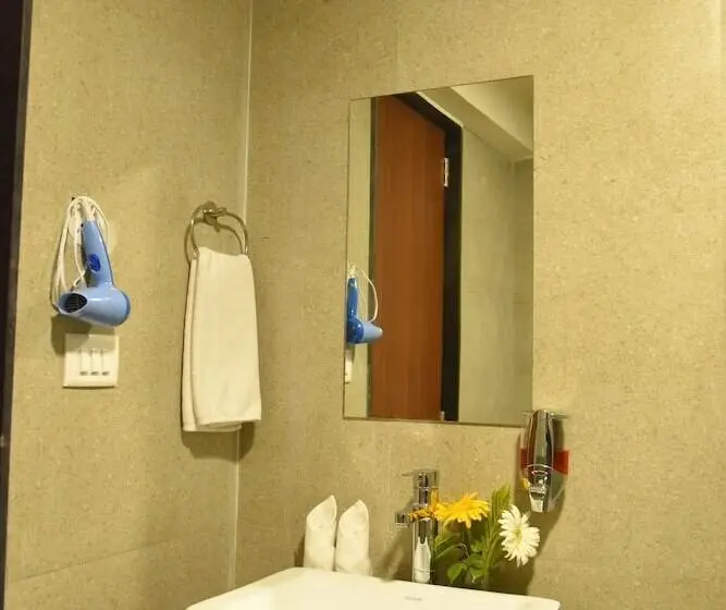اتاق اجرایی, Pride Resort & Convention Centre