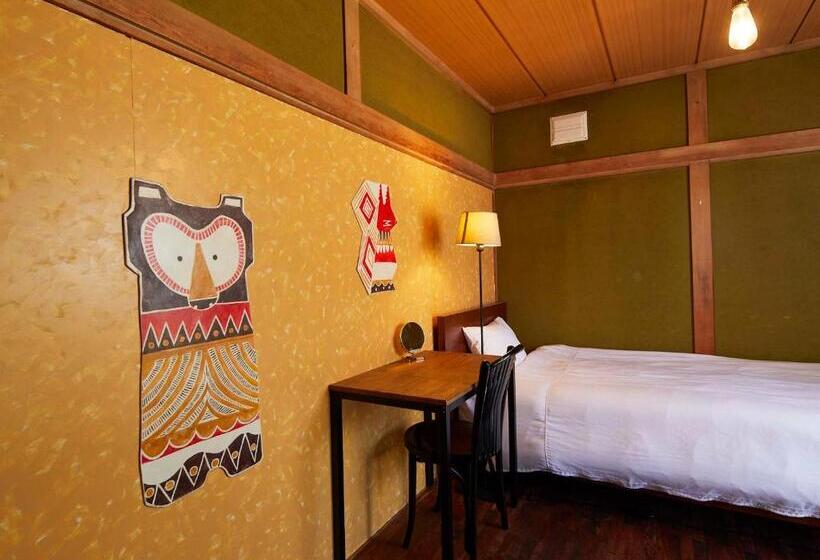 스탠다드 룸 공동 욕실, Haku Hostel