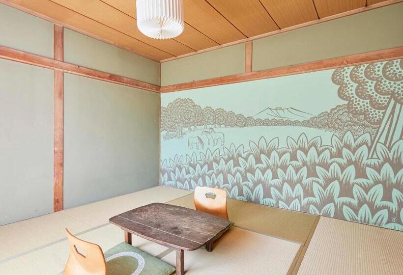 패밀리 룸 공용 욕실, Haku Hostel