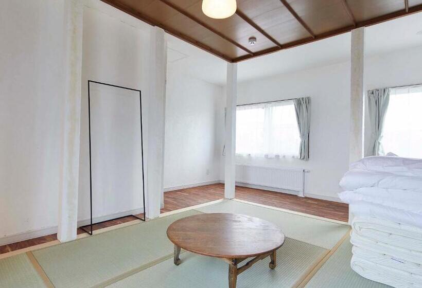 수피리어 패밀리 룸, Haku Hostel