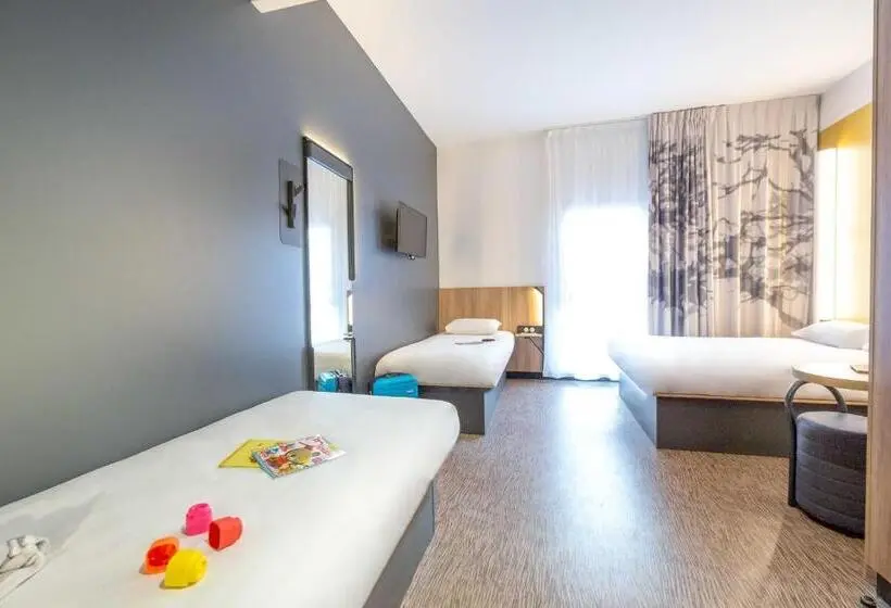 身障者適用スタンダードルーム, B&b Hotel Sainte Maxime Golfe De Saint Tropez