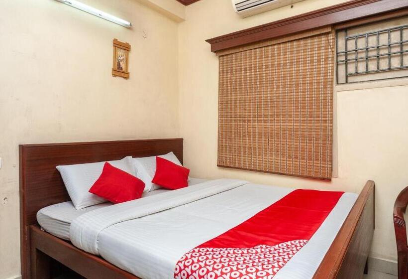 ベーシックルーム, Oyo 2490 Sr Pradeep Park