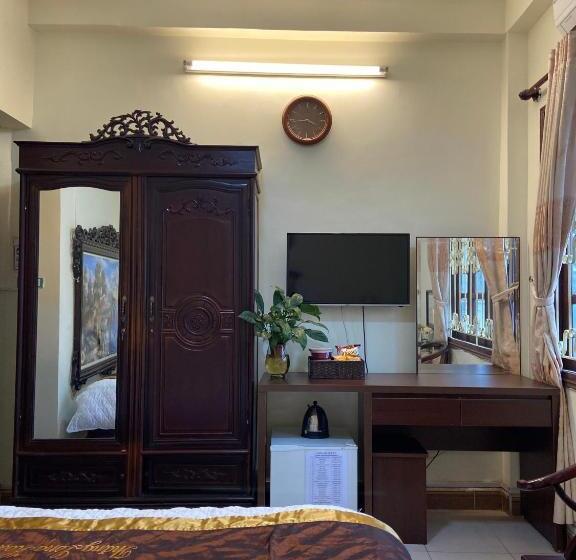 اتاق استاندارد, Thang Long