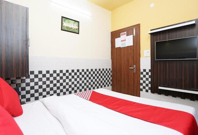 基本间, Oyo 30451 Hotel Yaduvanshi