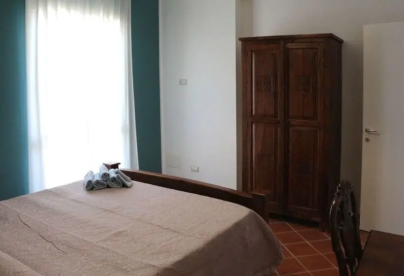 اتاق استاندارد با بالکن, B&b Artemisia