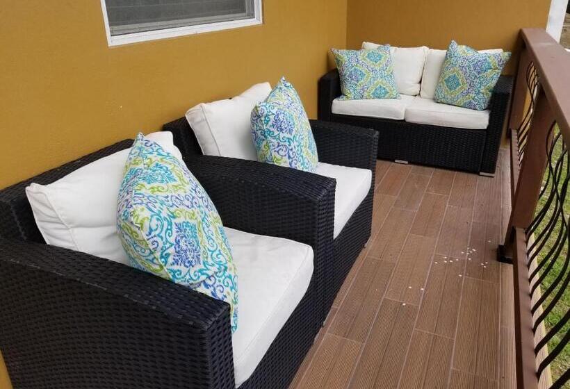 آپارتمان 1 خوابه با چشمانداز باغ, Keep Cool Guesthouse