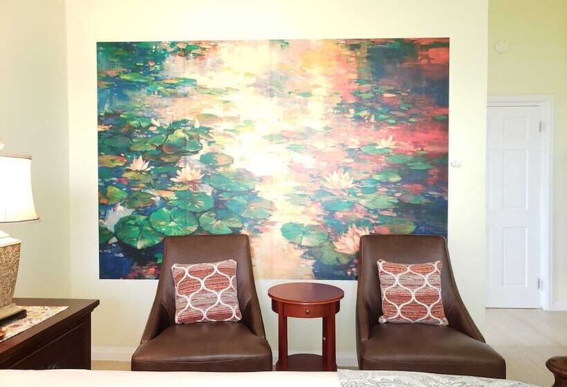 استودیوی لوکس, Keep Cool Guesthouse