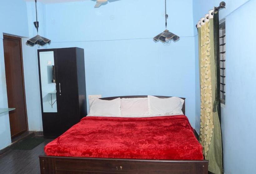 家庭间, Aarraams Farms & Resorts