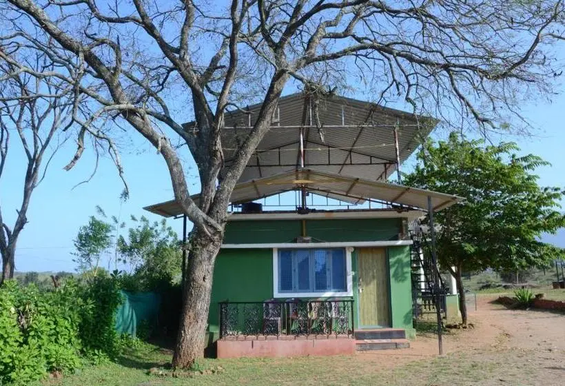 ファミリールーム, Aarraams Farms & Resorts