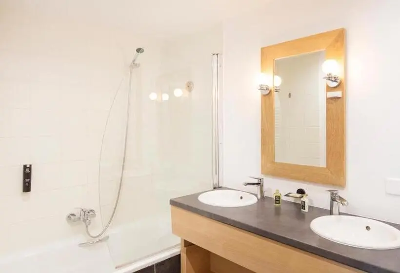 4ベッドルームアパートメント, Terresens Le Centaure