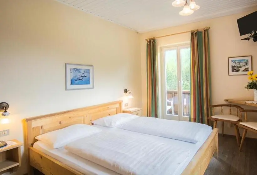 Superior-huone, Berghotel Kason