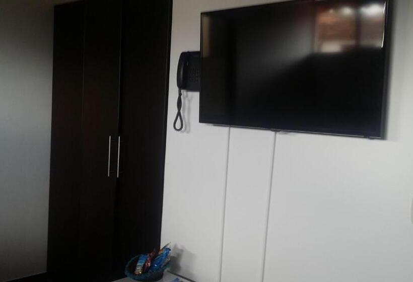 Standaard Driepersoonskamer, Casa Suite Curiti