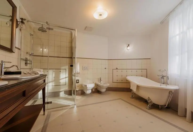 スイート, Palace Art Hotel Pezinok