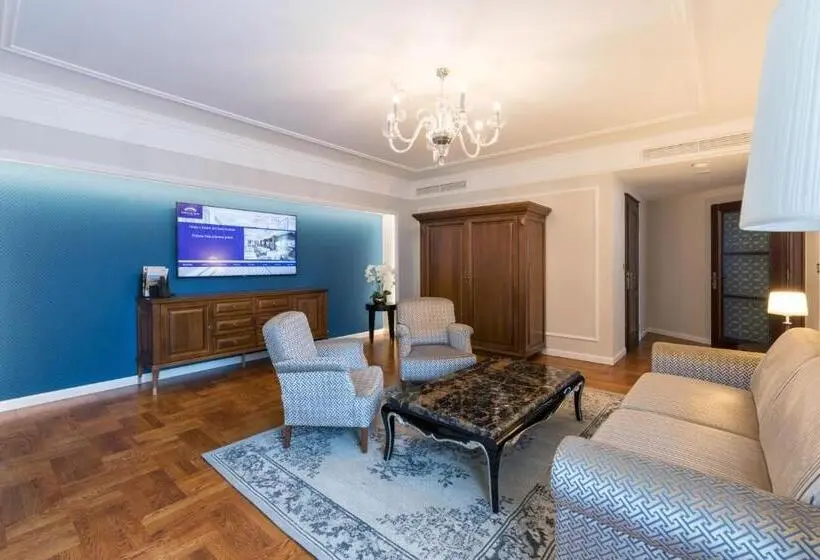 スイート, Palace Art Hotel Pezinok