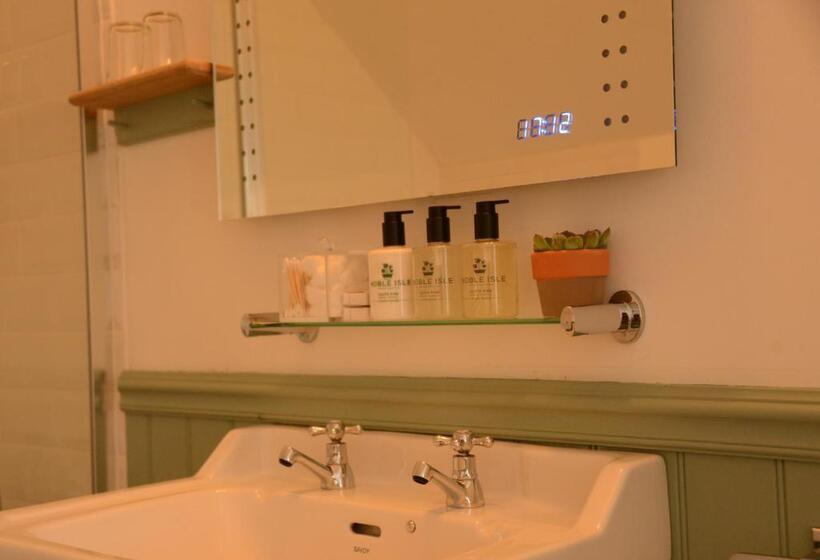 Chambre Deluxe, Scourie