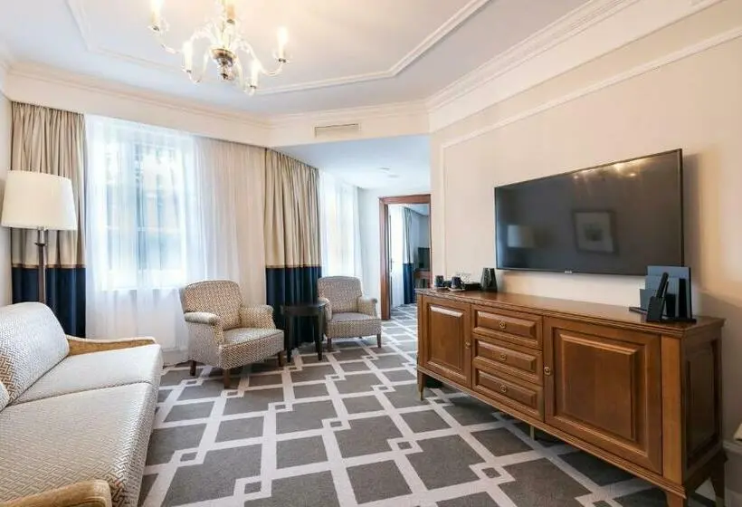 ジュニアスイート, Palace Art Hotel Pezinok
